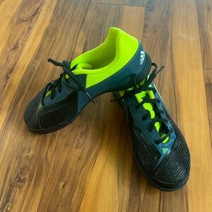 NWOT Kids Adidas Freefootball X-lte Turf shoes size 5 Youth